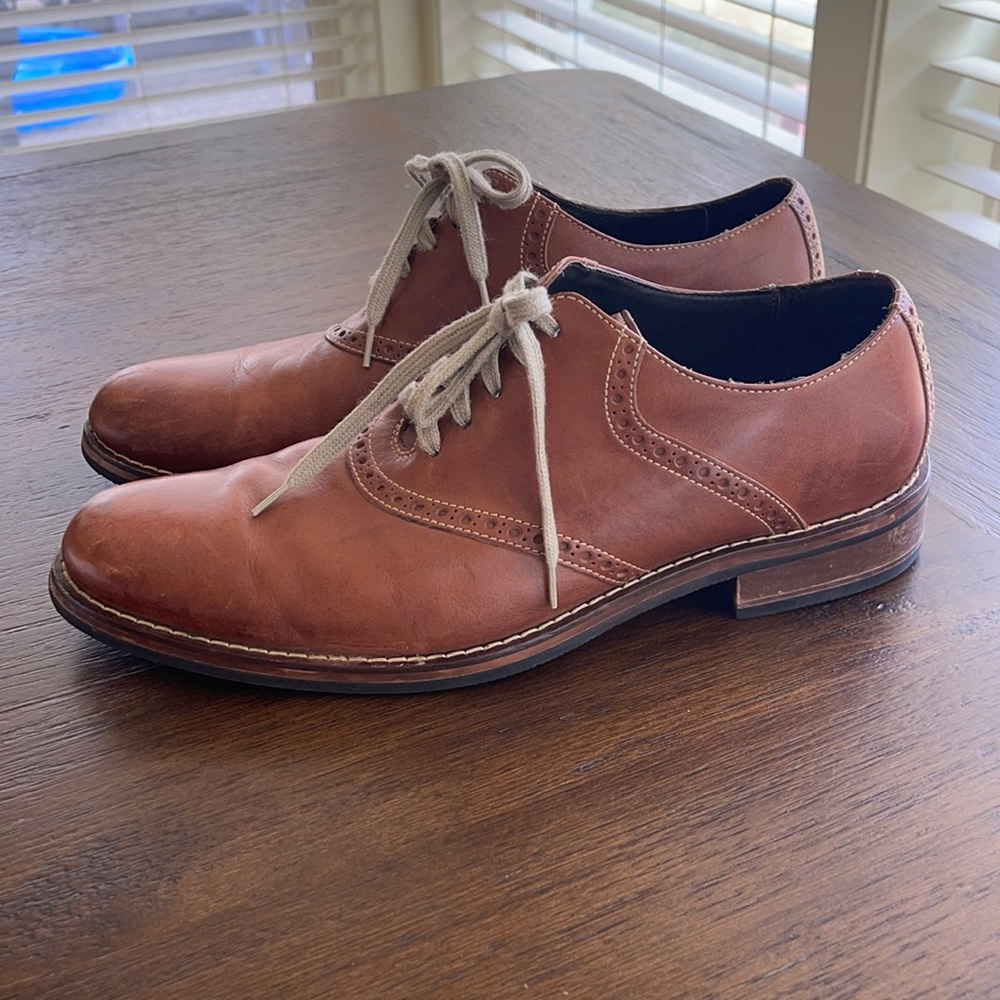 Cole Haan men’s brown leather Oxford shoes 10.5